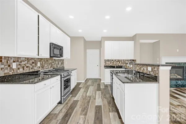 $495,000 | 9932 Rocky Ford Club Road, Charlotte, NC 28269