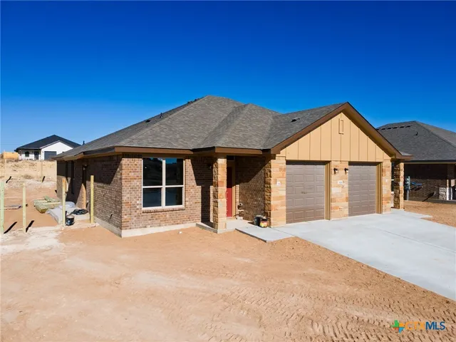 $399,999 | 508 Adley Avenue, Copperas Cove, TX 76522
