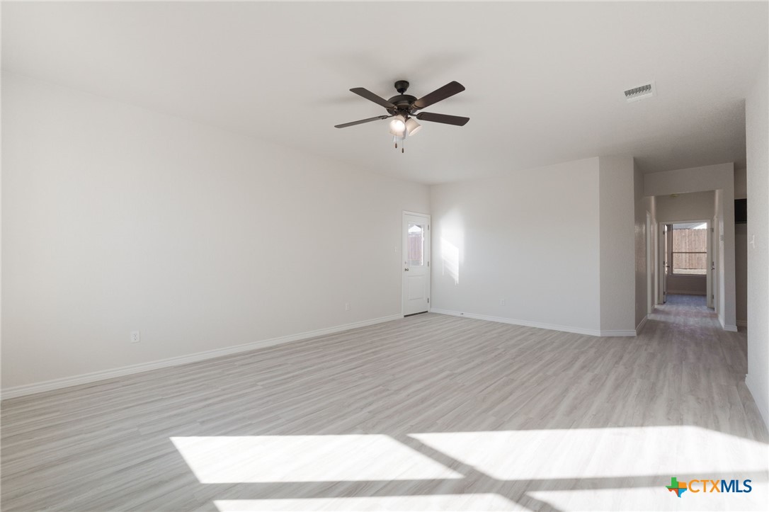 508 Adley Avenue Copperas Cove, TX 76522 - Photo 4 of 38