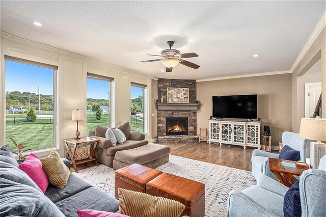 $540,000 | 13512 East 95th Terrace, Kansas City, MO 64138