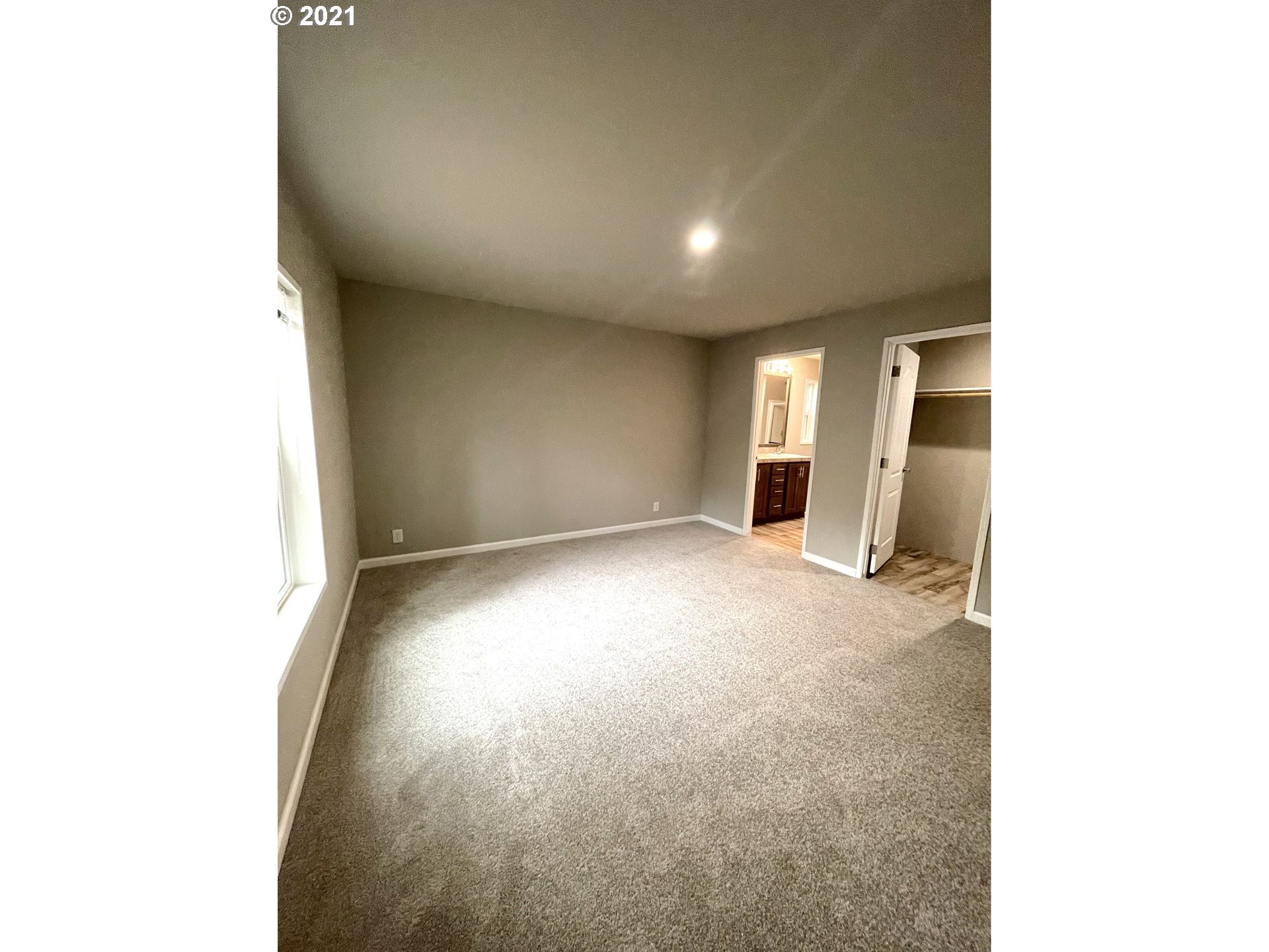 26877 East Welches Road Welches, OR 97067 - Photo 14 of 31 Gallery Image 14