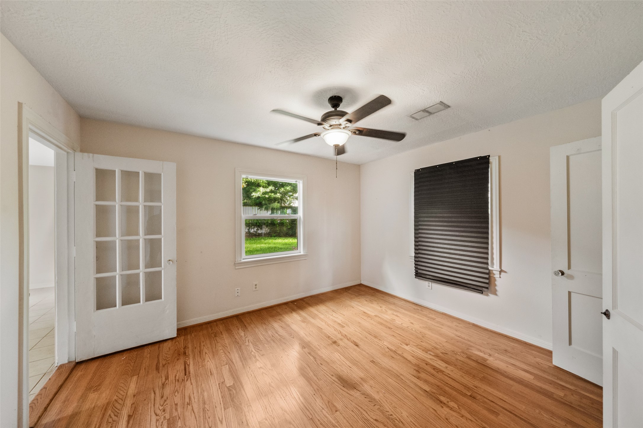 1034 Lamonte Lane Houston, TX 77018 - Photo 8 of 31