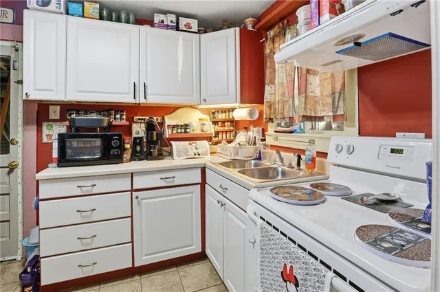 $95,000 | 803 South Cedar Avenue, Independence, MO 64053