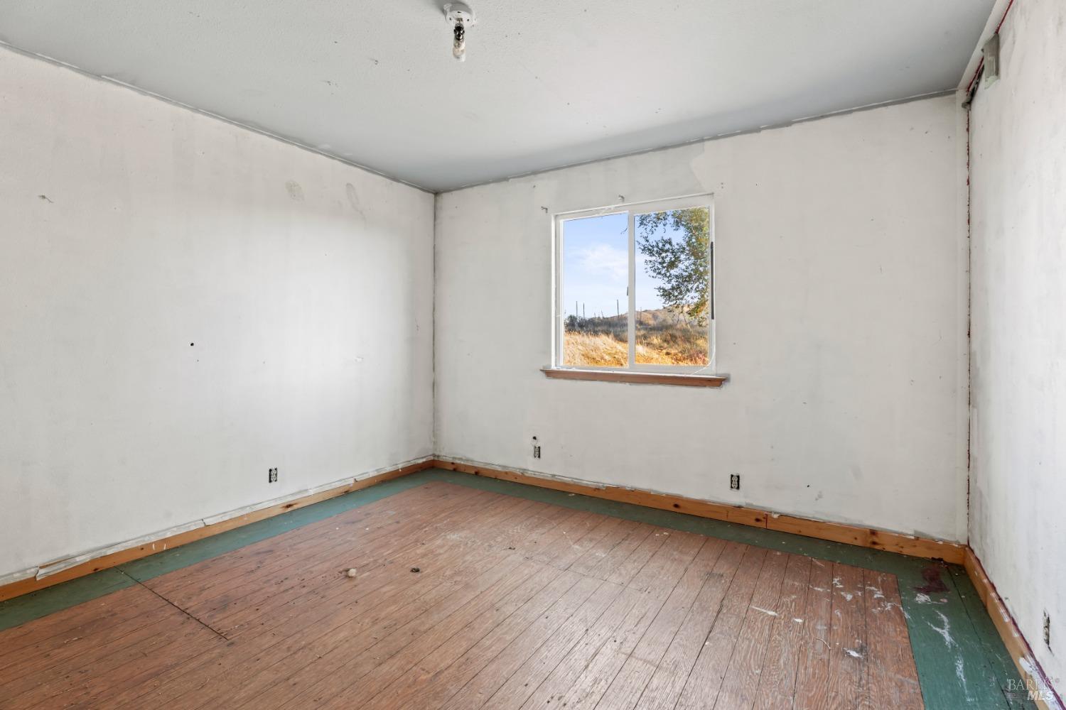 38340 Pine Mountain Road Cloverdale, CA 95425 - Photo 9 of 16