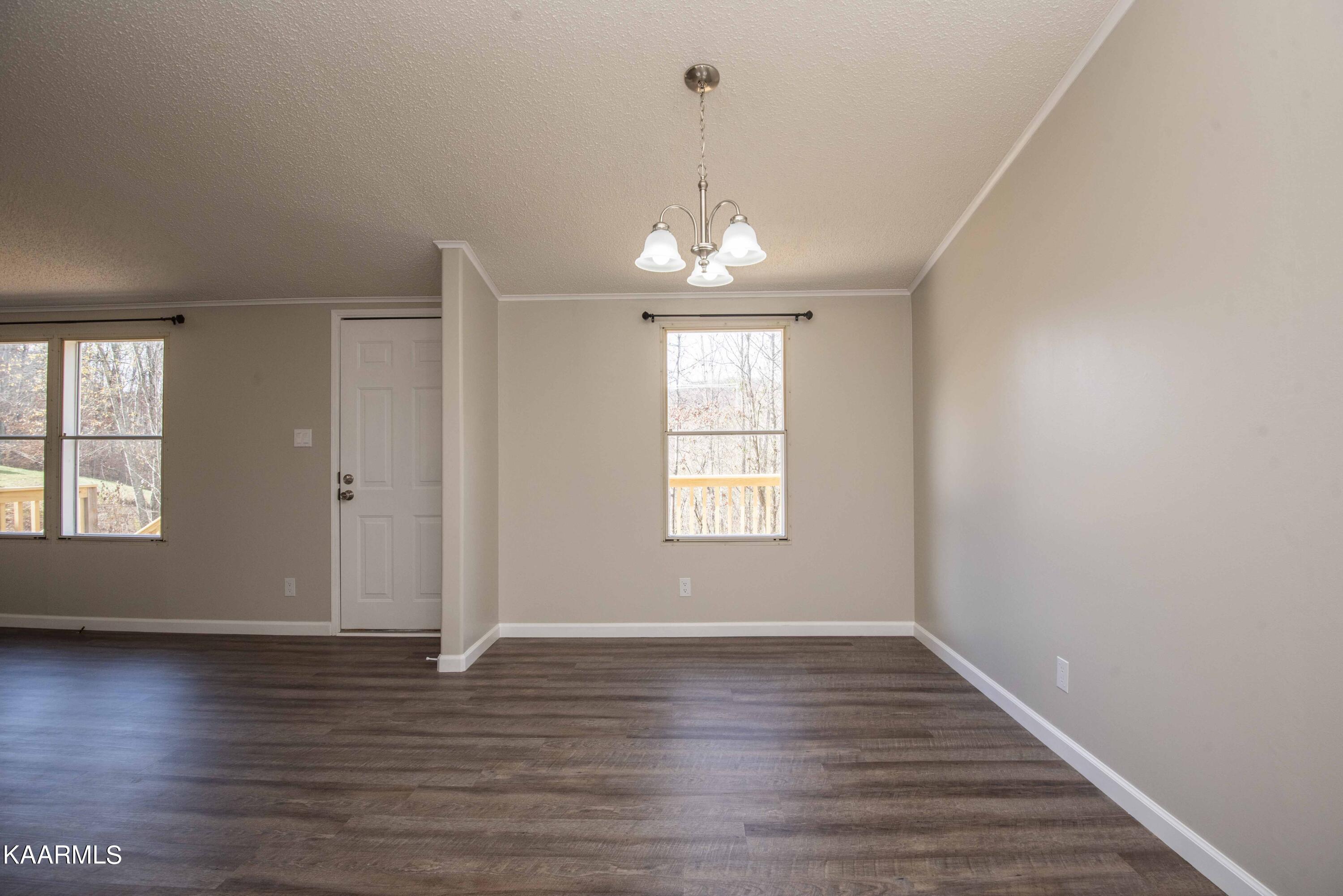 435 Johnson Road Maynardville, TN 37807 - Photo 7 of 37 dining_1