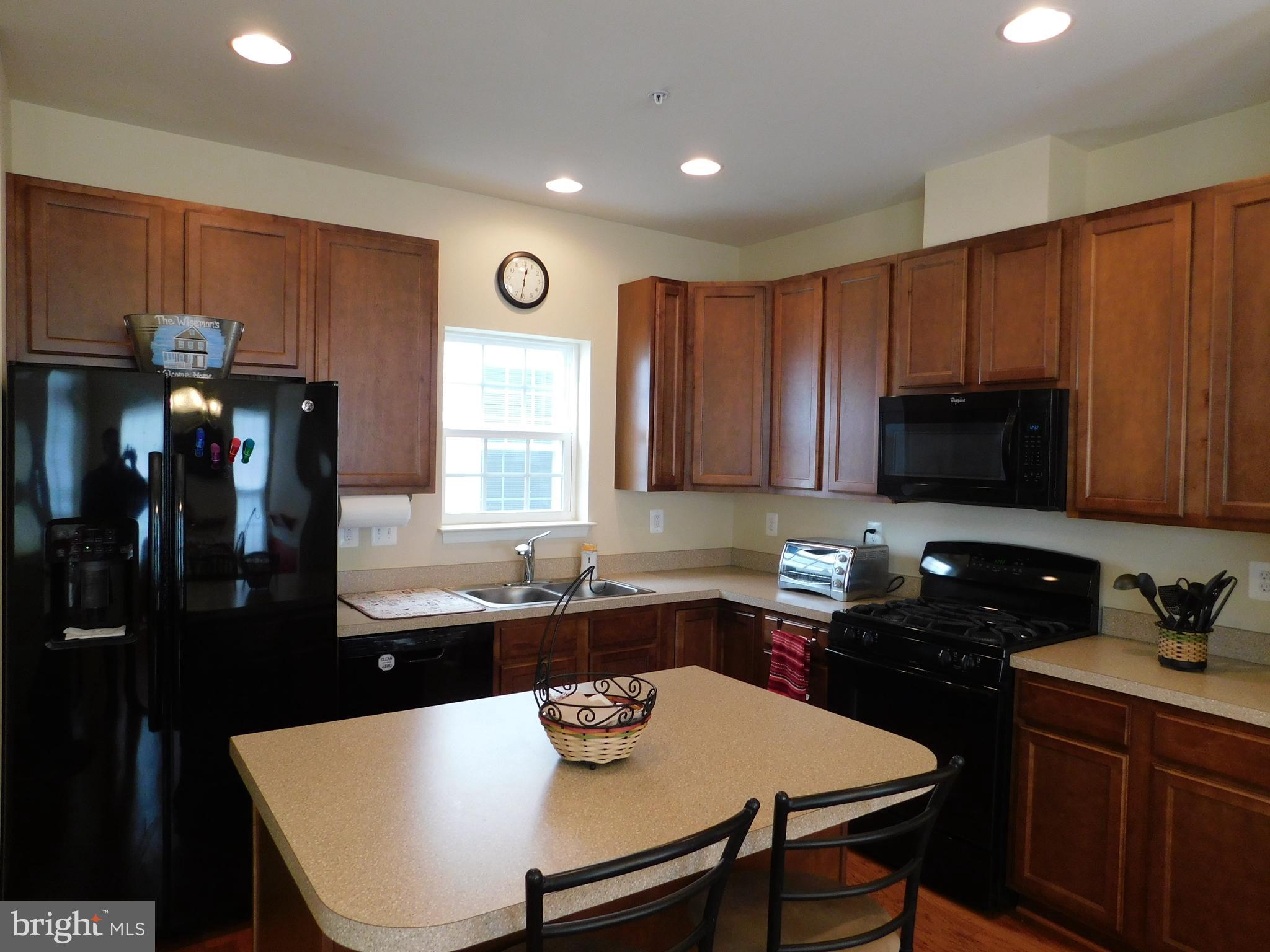 1632 Renaissance Drive Baltimore, MD 21221 - Photo 12 of 31