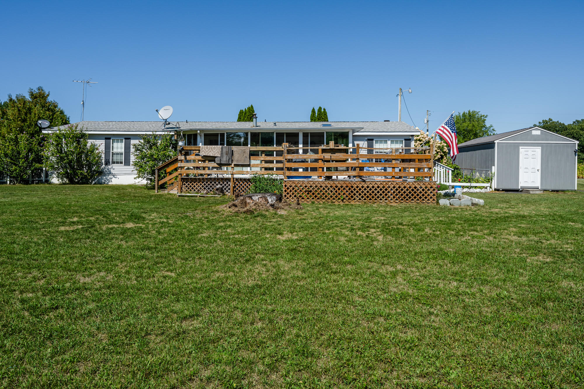 2462 Maple Lane Benton Harbor, MI 49022 - Photo 27 of 31 Maple-127