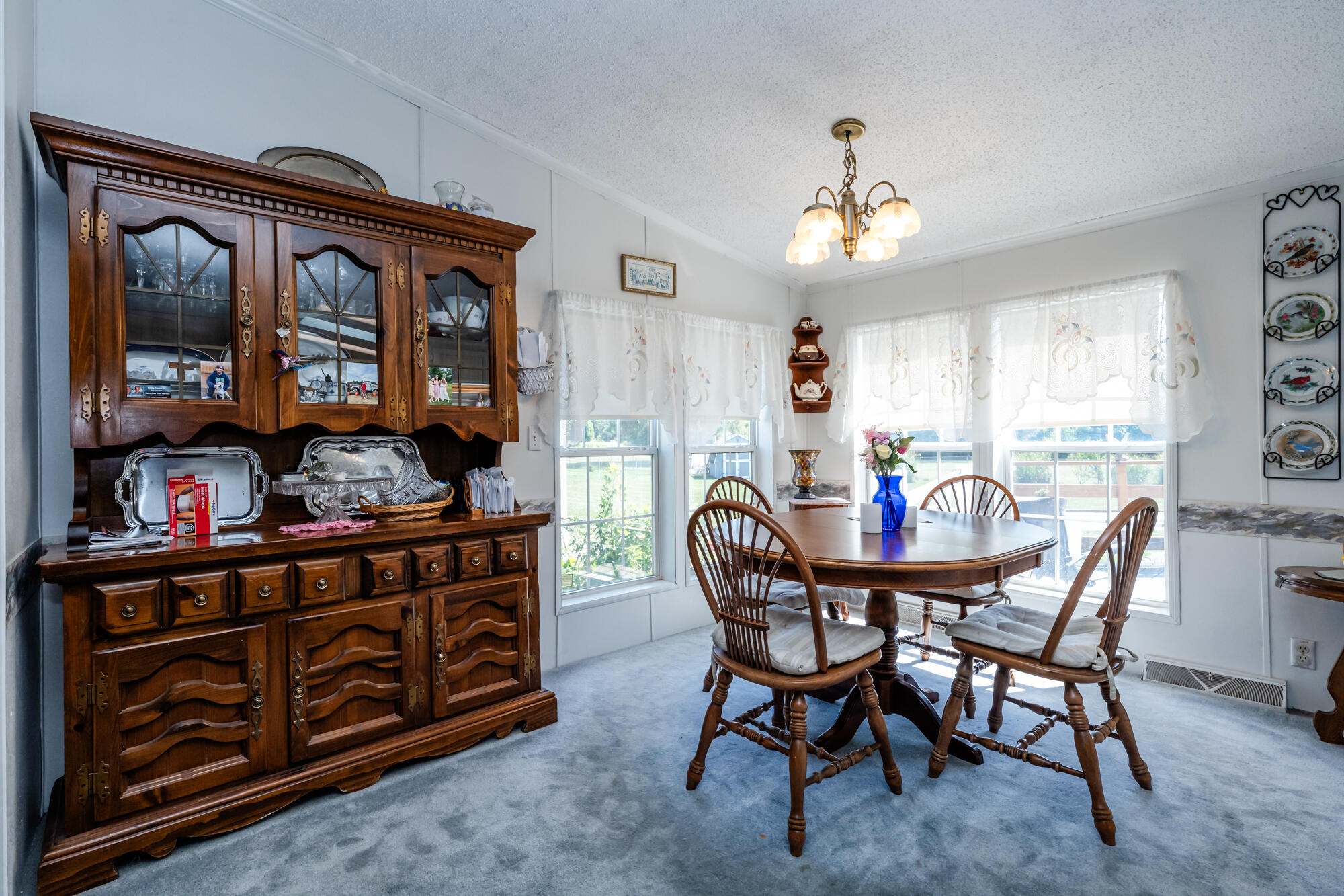 2462 Maple Lane Benton Harbor, MI 49022 - Photo 7 of 31 Maple-107