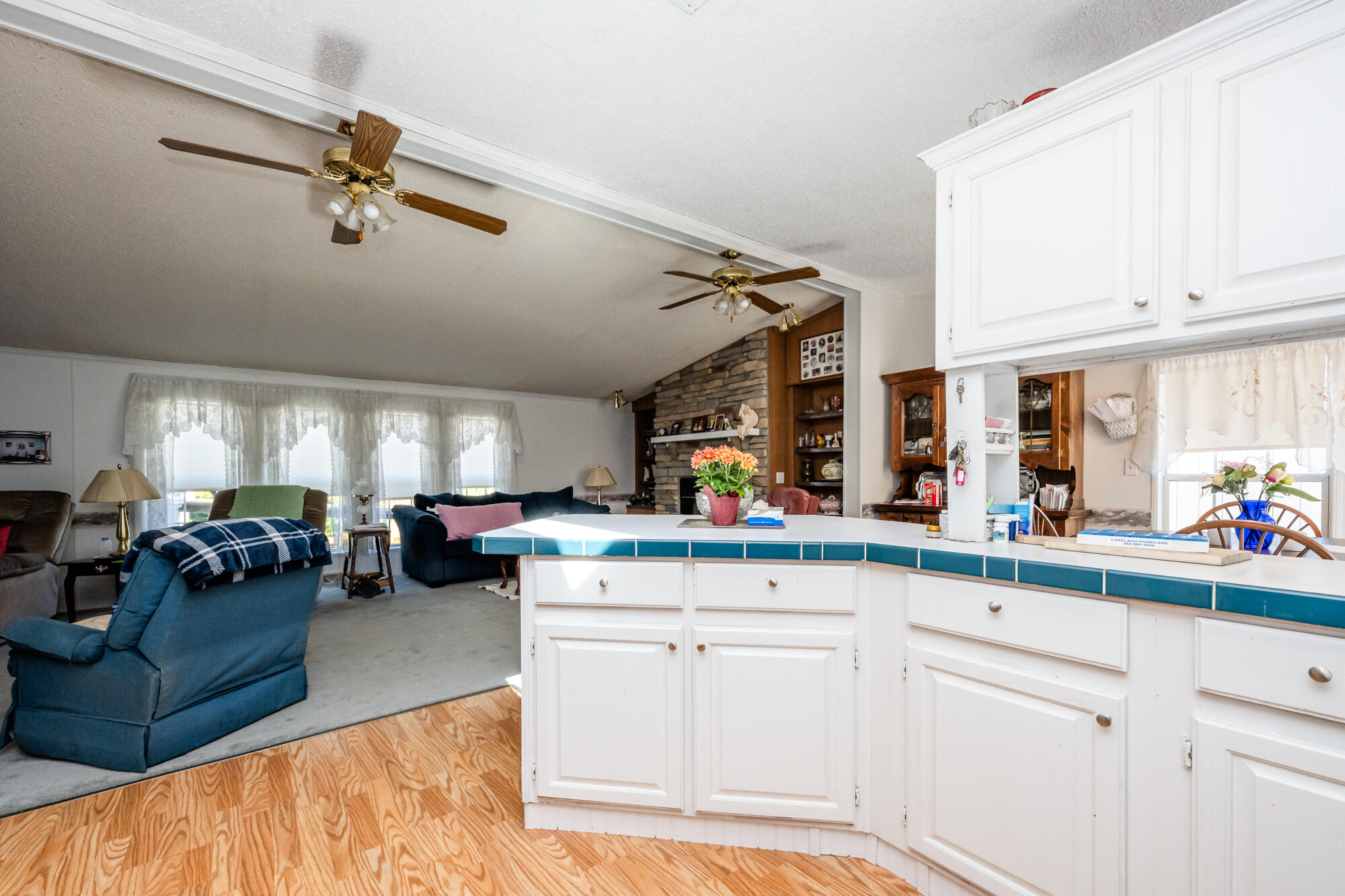 2462 Maple Lane Benton Harbor, MI 49022 - Photo 10 of 31 Maple-110