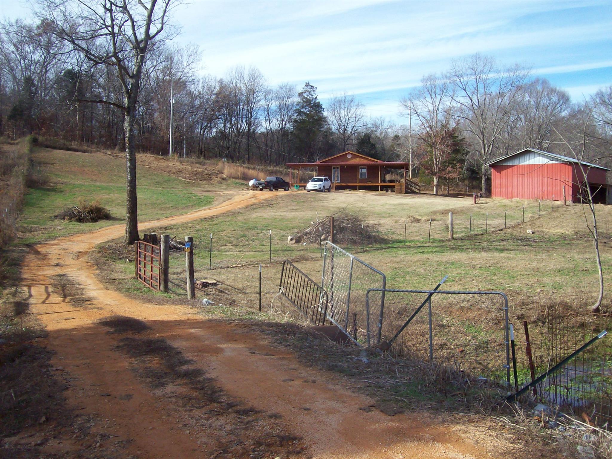 6306 Cypress Road Lyles, TN 37098 - Photo 13 of 28 Gallery Image 13