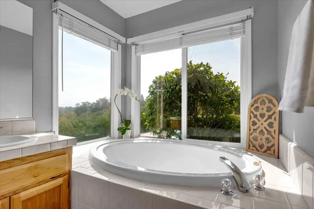 $529,000 | 2824 Blue Bell Drive, Redding, CA 96001