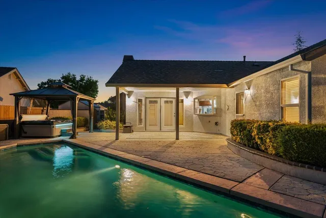 $529,000 | 2824 Blue Bell Drive, Redding, CA 96001