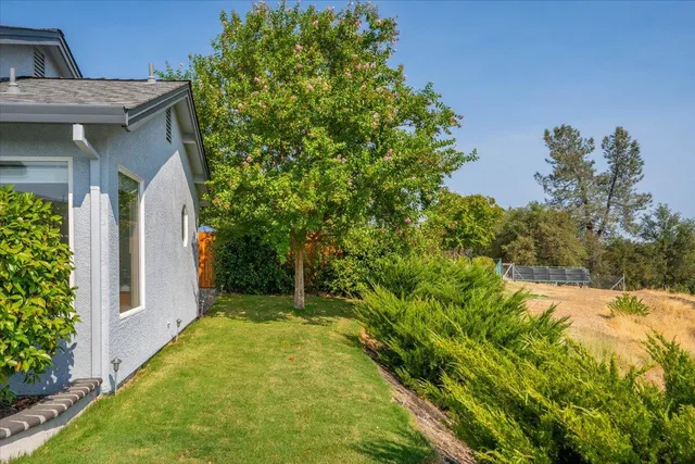 $529,000 | 2824 Blue Bell Drive, Redding, CA 96001