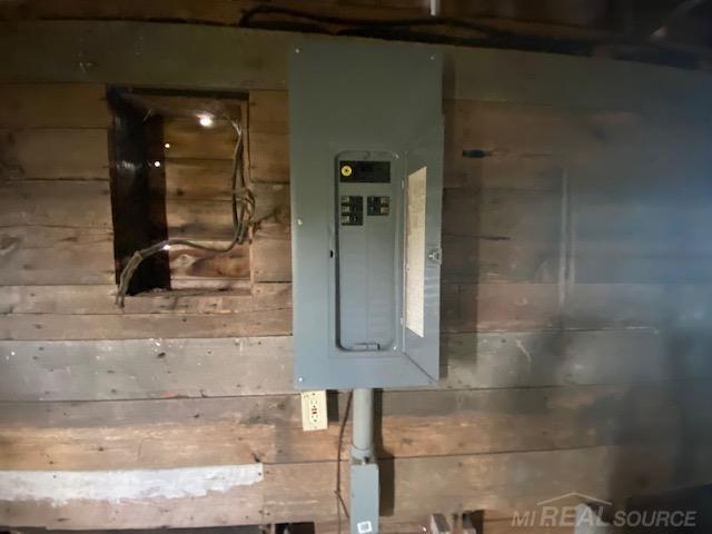 2724 West County Road Grayling, MI 49738 - Photo 8 of 43