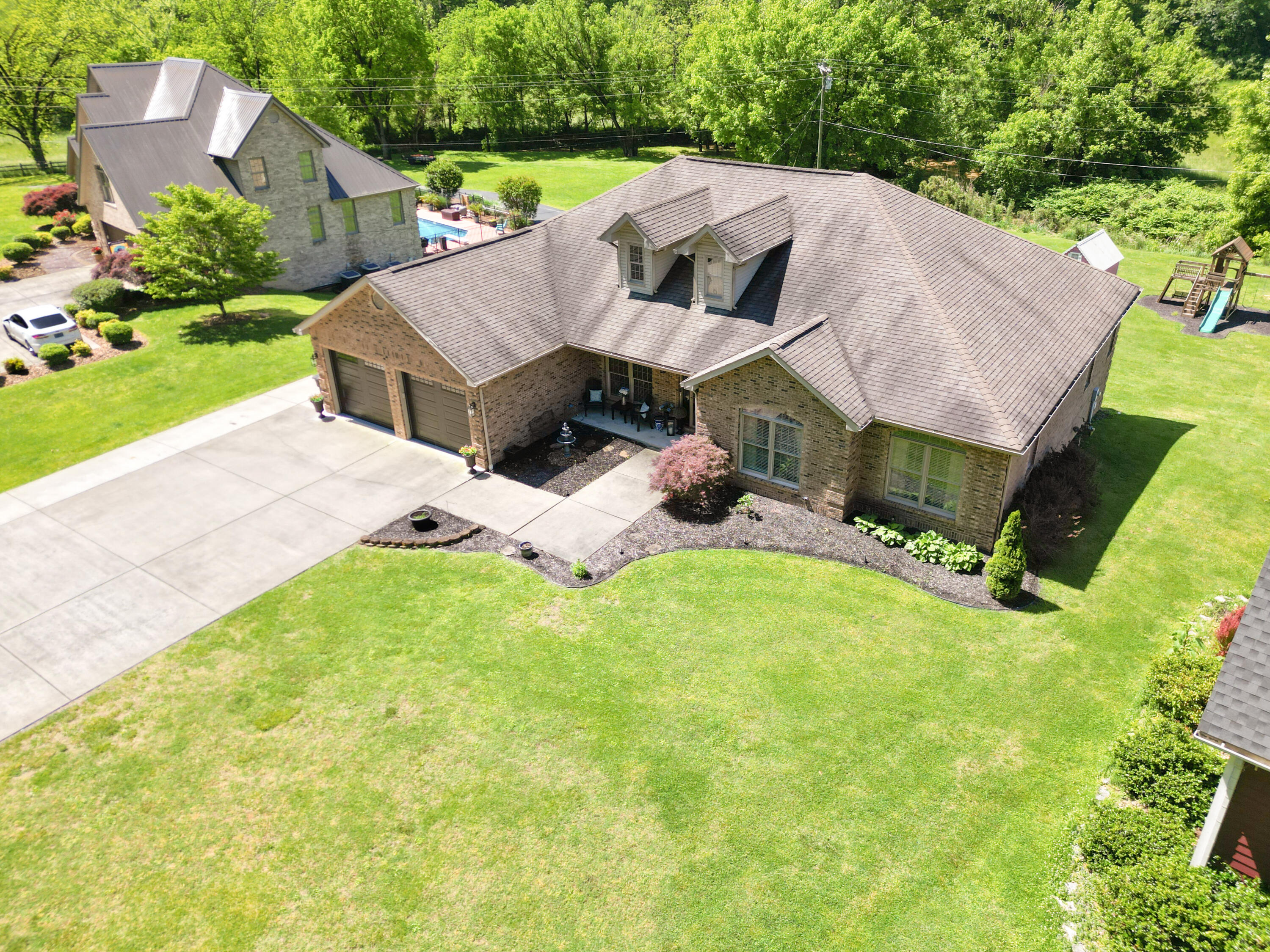 1007 Abbott Creek Road Prestonsburg, KY 41653 - Photo 4 of 32 DJI_0227