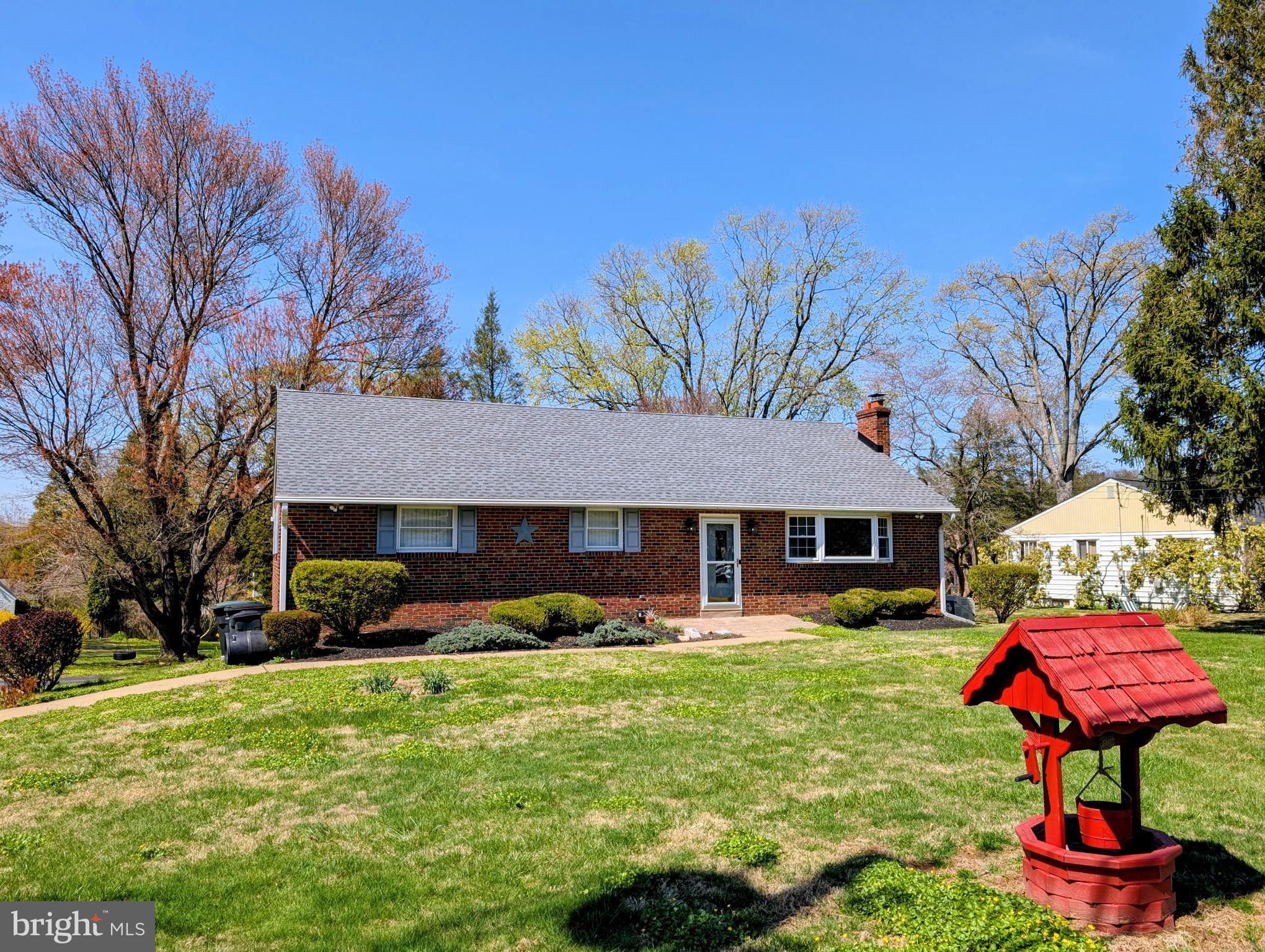 3464 Hillcroft Road Huntingdon Valley, PA 19006 - Photo 2 of 16