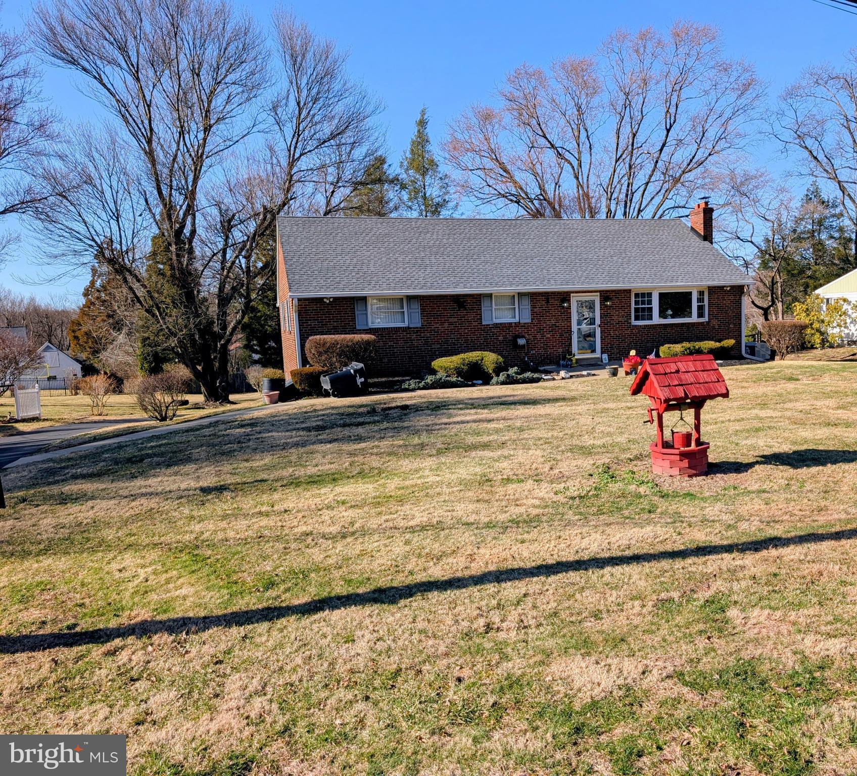 3464 Hillcroft Road Huntingdon Valley, PA 19006 - Photo 3 of 16