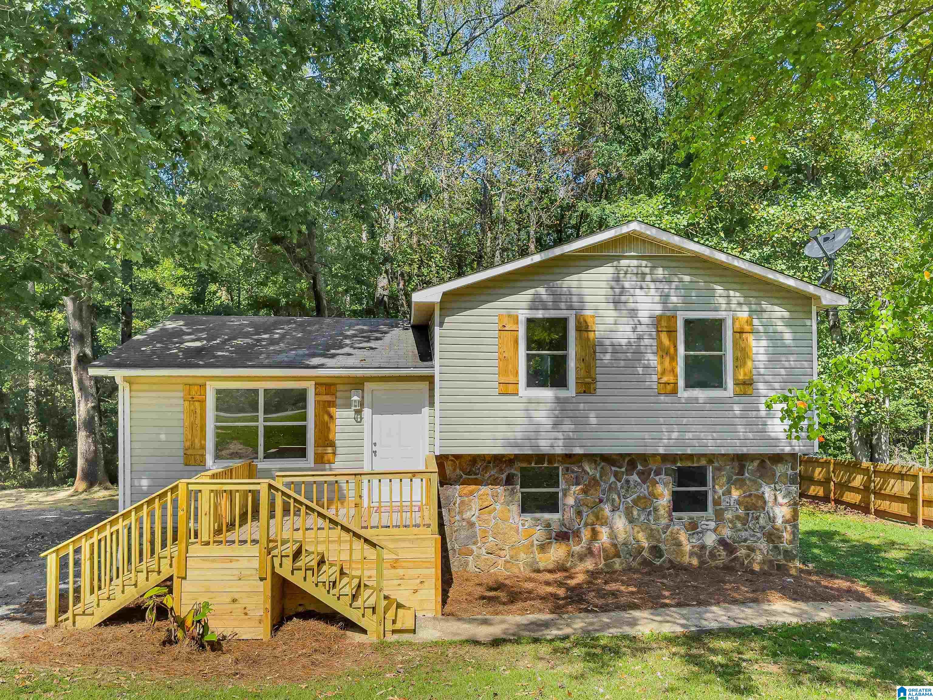 1711 Champion Road Oneonta, AL 35121 - Photo 1 of 27
