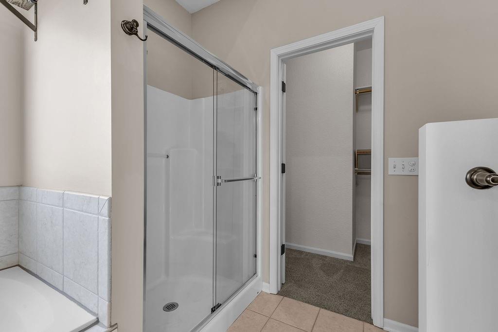 2708 Meadow Ridge Drive St. Joseph, MO 64504 - Photo 24 of 60