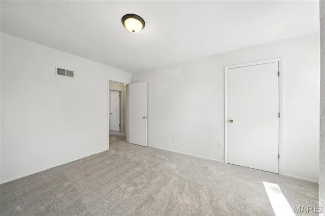 $145,000 | 10161 Squire Meadows Drive, Unit E, St. Louis, MO 63123