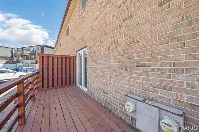 $145,000 | 10161 Squire Meadows Drive, Unit E, St. Louis, MO 63123