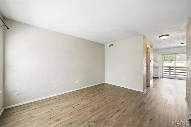 $145,000 | 10161 Squire Meadows Drive, Unit E, St. Louis, MO 63123