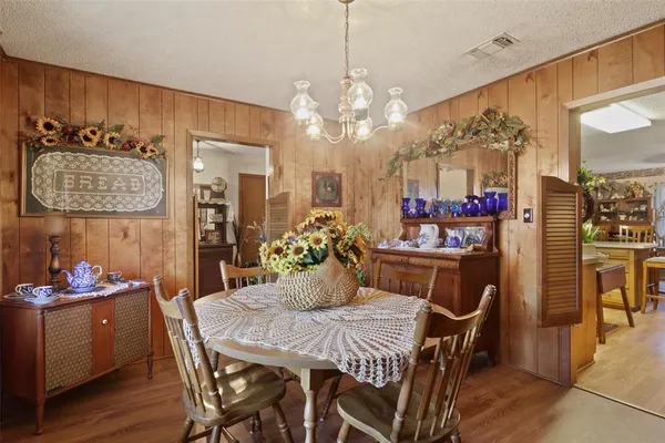 $265,000 | 12869 Highway 259, Omaha, TX 75571