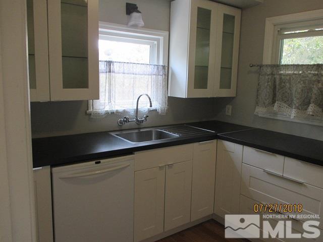 430 Wonder Street Reno, NV 89502 - Photo 4 of 16 Photo 4