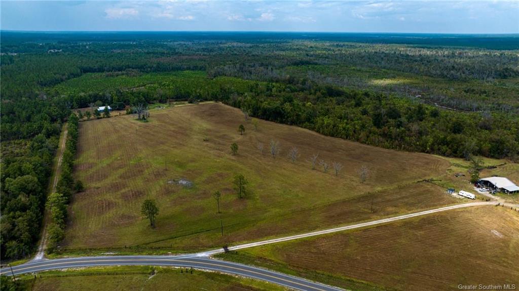 1411 Robert Pinder Road Starks, LA 70661 - Photo 1 of 17