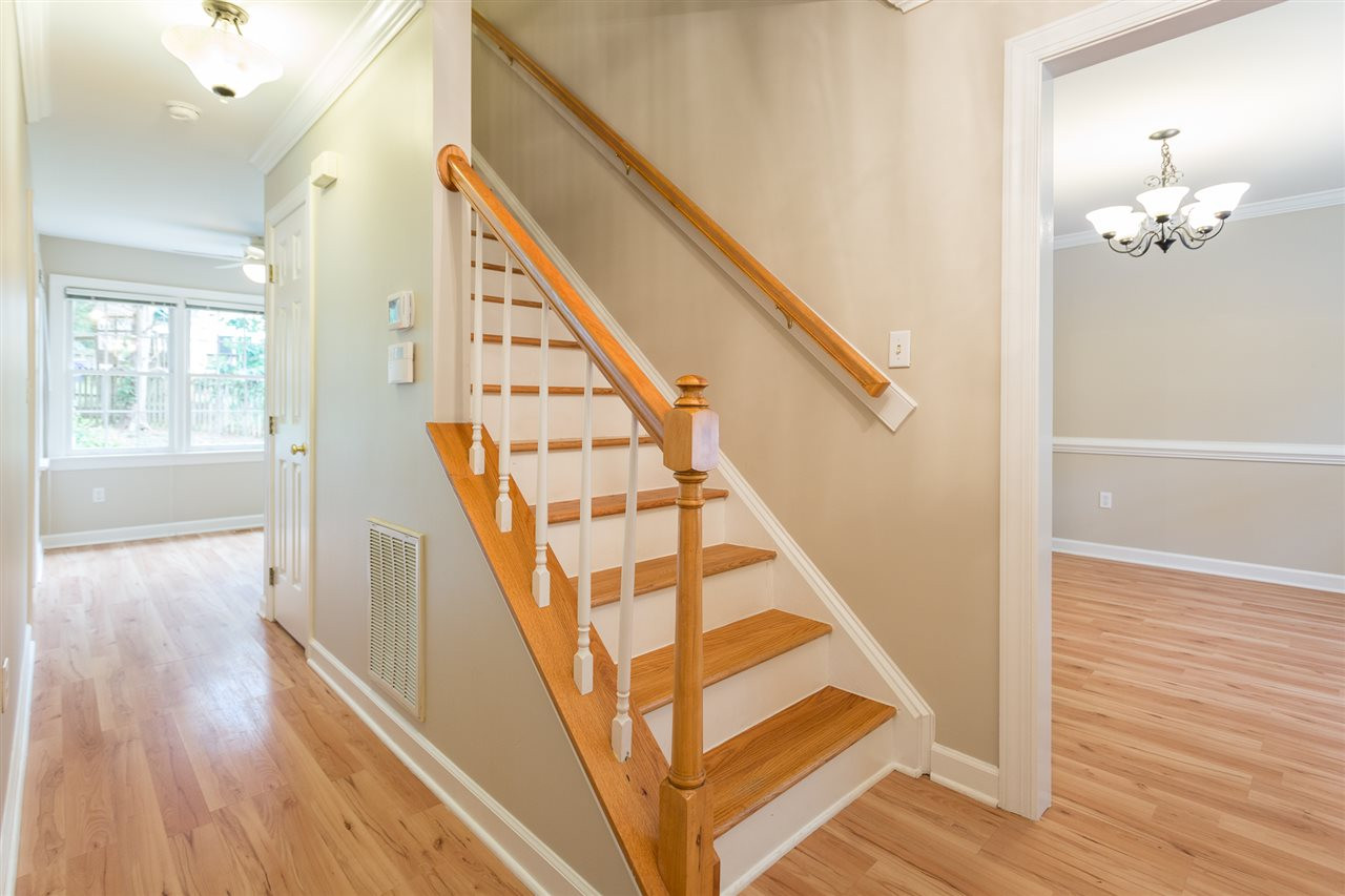 8805 Life Lane Raleigh, NC 27615 - Photo 5 of 28 Entryway