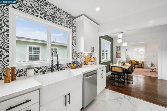 $449,999 | 1128 60th Avenue, Oakland, CA 94621