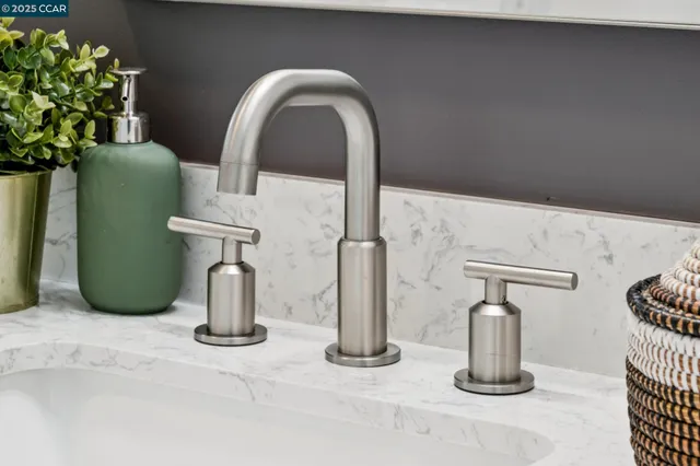 $449,999 | 1128 60th Avenue, Oakland, CA 94621