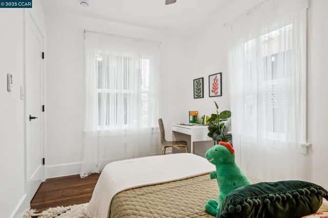 $449,999 | 1128 60th Avenue, Oakland, CA 94621