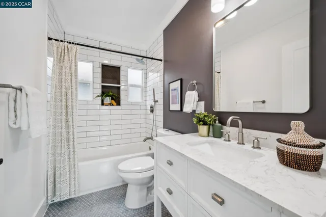 $449,999 | 1128 60th Avenue, Oakland, CA 94621