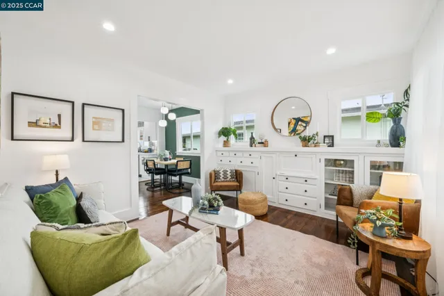 $449,999 | 1128 60th Avenue, Oakland, CA 94621