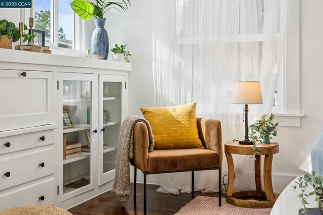 $449,999 | 1128 60th Avenue, Oakland, CA 94621