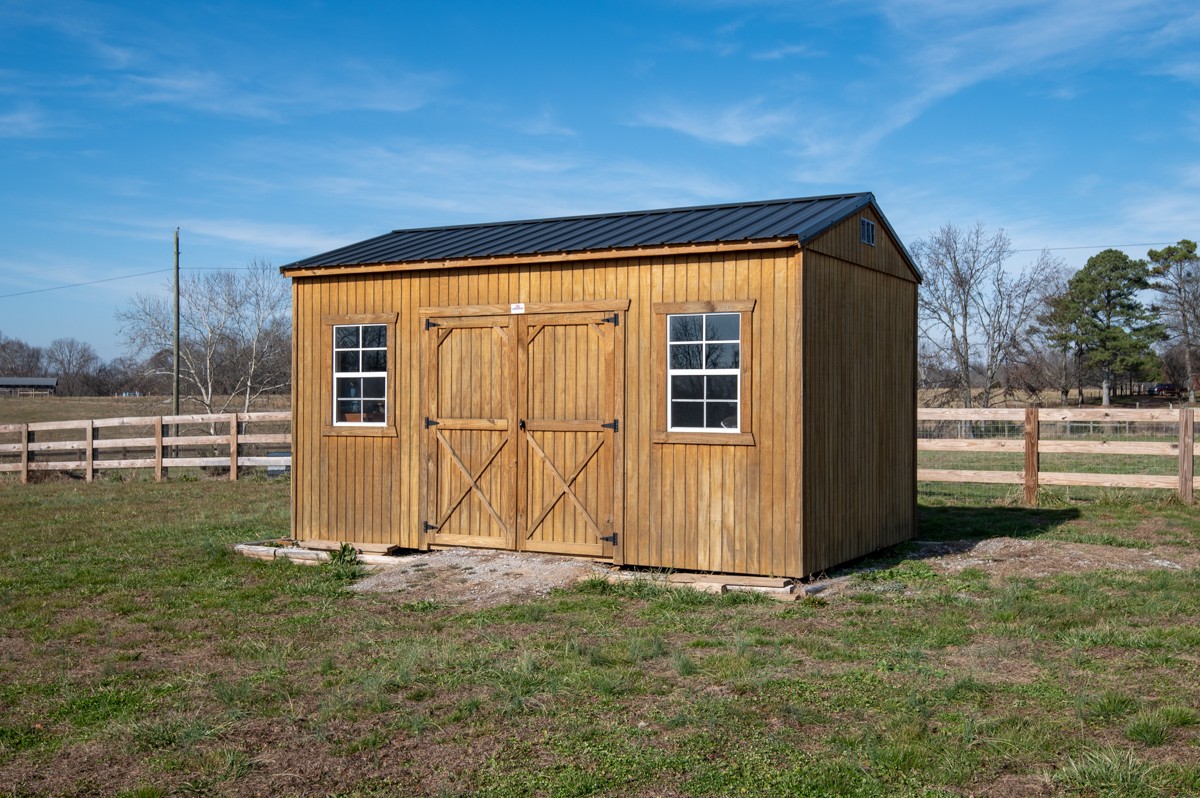 4915 Little Dry Creek Road Pulaski, TN 38478 - Photo 29 of 45 a view of backyard with hardwood