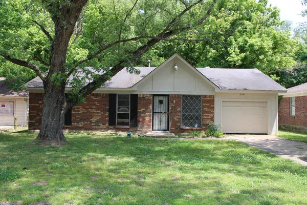 $1,100 | 5116 Chantilly Drive, Memphis, TN 38127