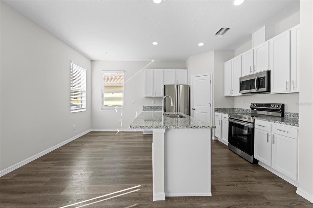 9316 Gentle Ben Court Weeki Wachee, FL 34613 - Photo 11 of 76