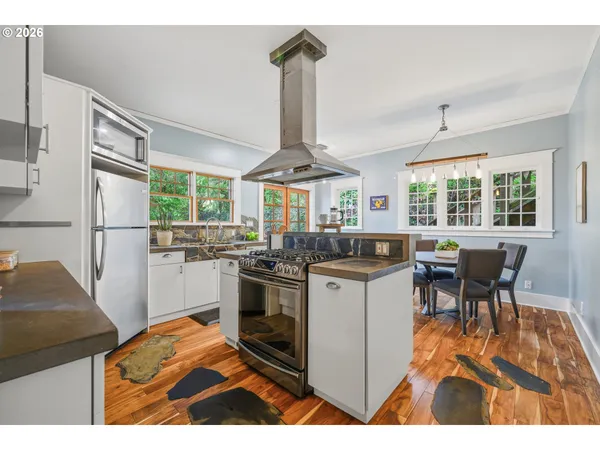 $650,000 | 9889 Northwest Hoge Avenue, Portland, OR 97231