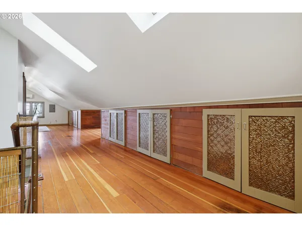 $650,000 | 9889 Northwest Hoge Avenue, Portland, OR 97231