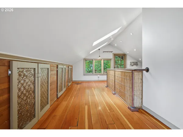 $650,000 | 9889 Northwest Hoge Avenue, Portland, OR 97231