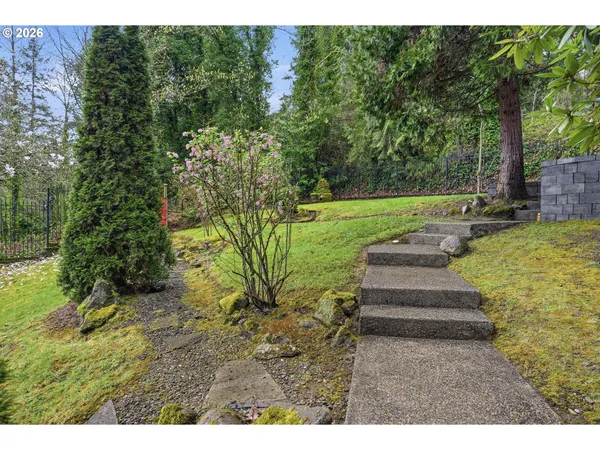 $650,000 | 9889 Northwest Hoge Avenue, Portland, OR 97231
