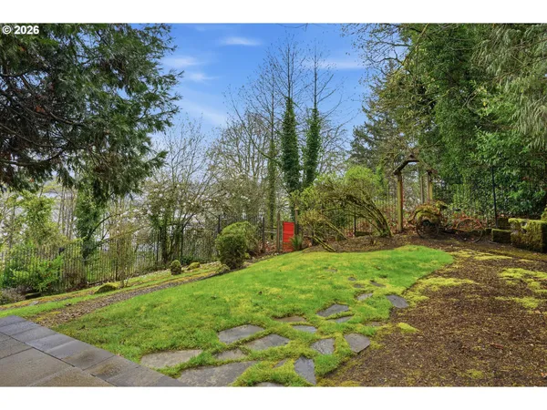 $650,000 | 9889 Northwest Hoge Avenue, Portland, OR 97231