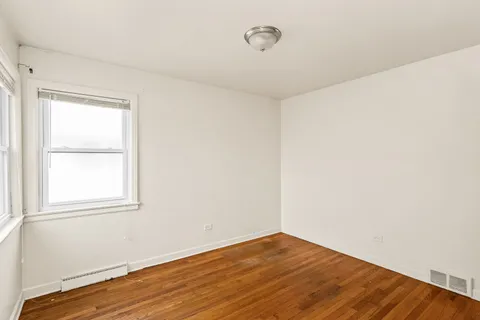 $399,900 | 4260 Main Street, Skokie, IL 60076