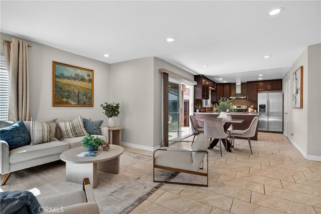 1000 South Citron Street, Unit 9 Anaheim, CA 92805 - Photo 1 of 23