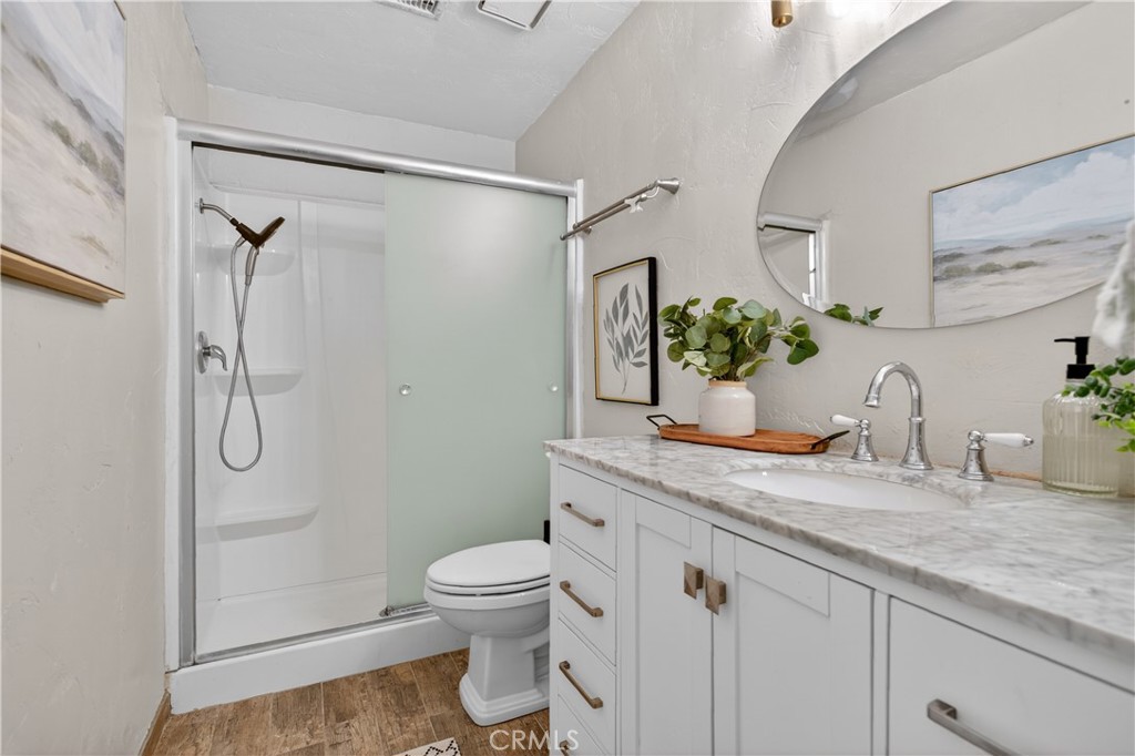 1000 South Citron Street, Unit 9 Anaheim, CA 92805 - Photo 14 of 23