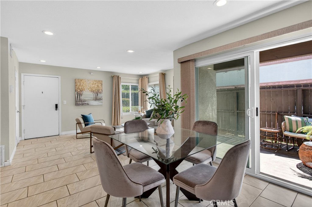 1000 South Citron Street, Unit 9 Anaheim, CA 92805 - Photo 5 of 23