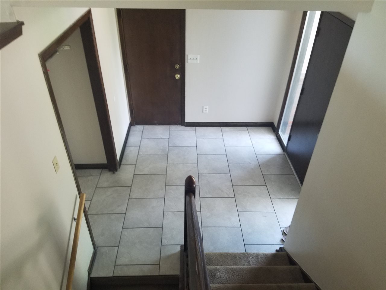 8055 Clockview Road Rockford, IL 61108 - Photo 3 of 25 Gallery Image 3