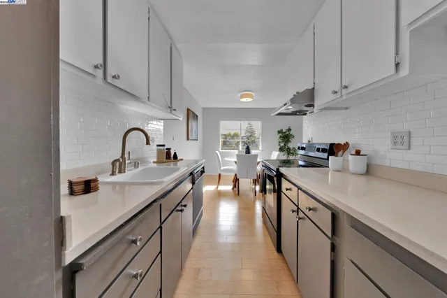 $648,000 | 415 Cornell Avenue, Unit 304, Albany, CA 94706